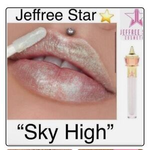New Jeffree Star Cosmetics
The Gloss
Shade - Sky High